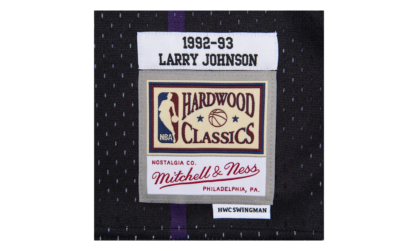 NBA Larry Johnson Reload Swingman Jersey "1992 Charlotte Hornets - Black" SMJYCP19277 CHOBLCK92LJO