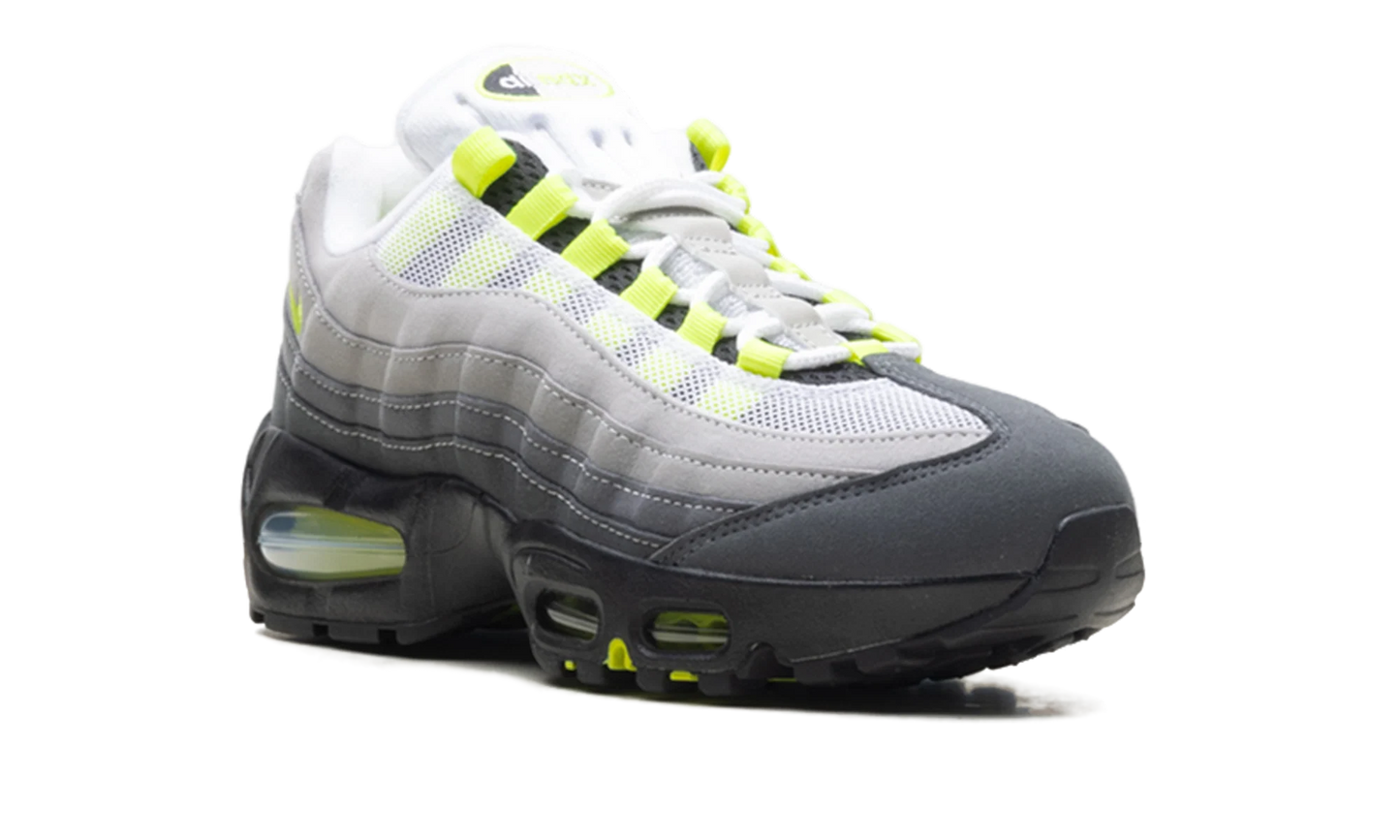Nike Air Max 95 WMNS "Neon (2026)" IO9926 001