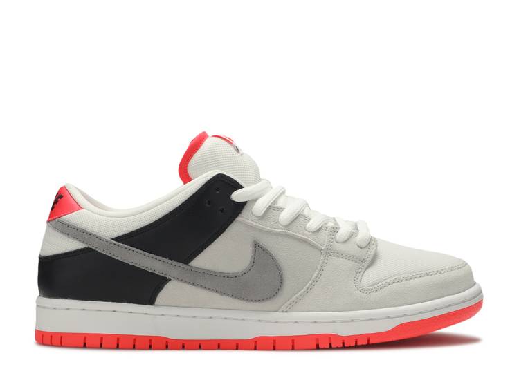 Dunk Low Infrared Orange Label