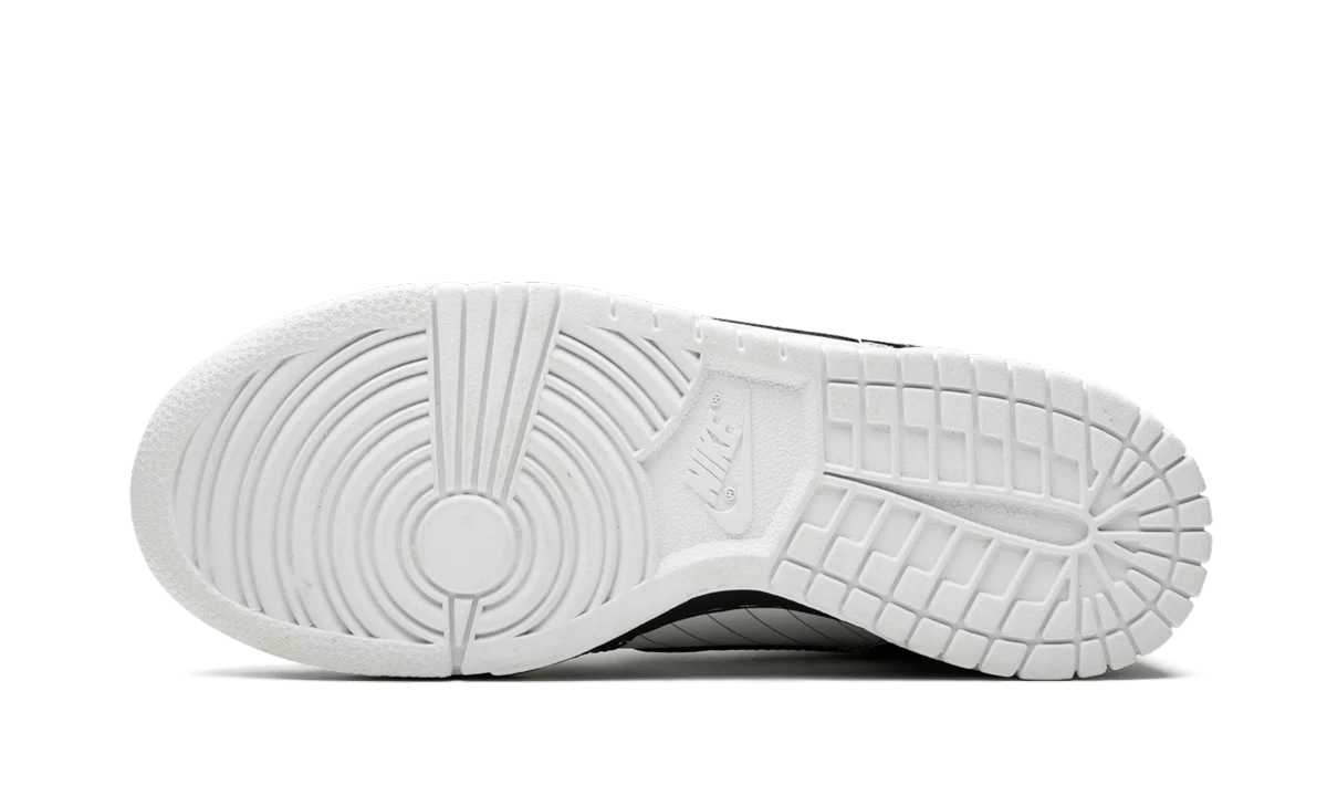 Dunk Low Premium (GS) "Nikebook" 327624 001