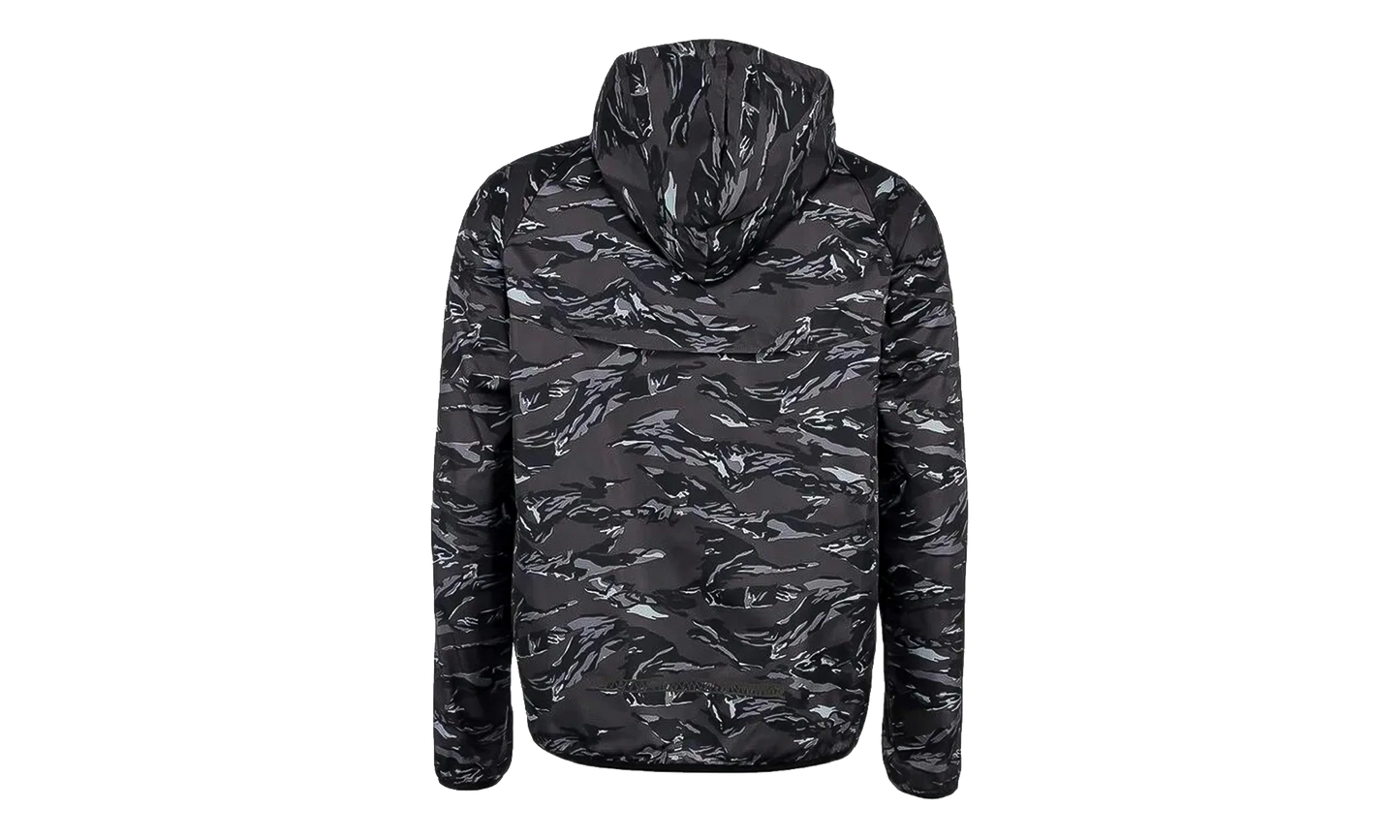 Mountain Vented Windbreaker Packable Jacket "Camo Black" 546317 010