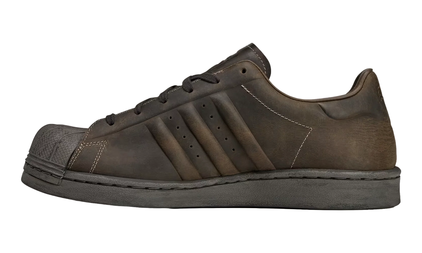 Superstar WMNS "AVAVAV Umber" JR4280