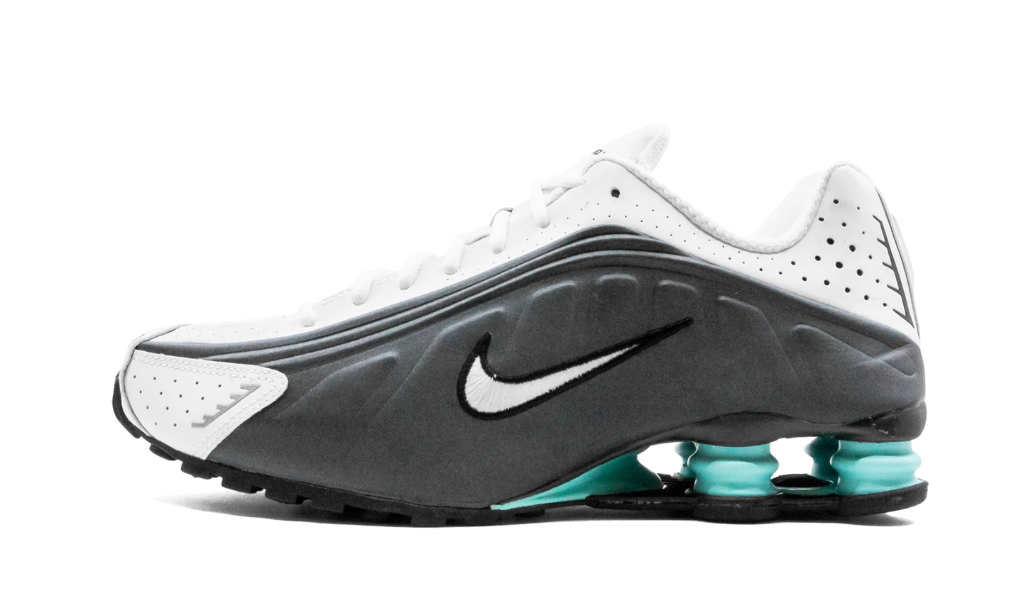 Shox R4 104265 132