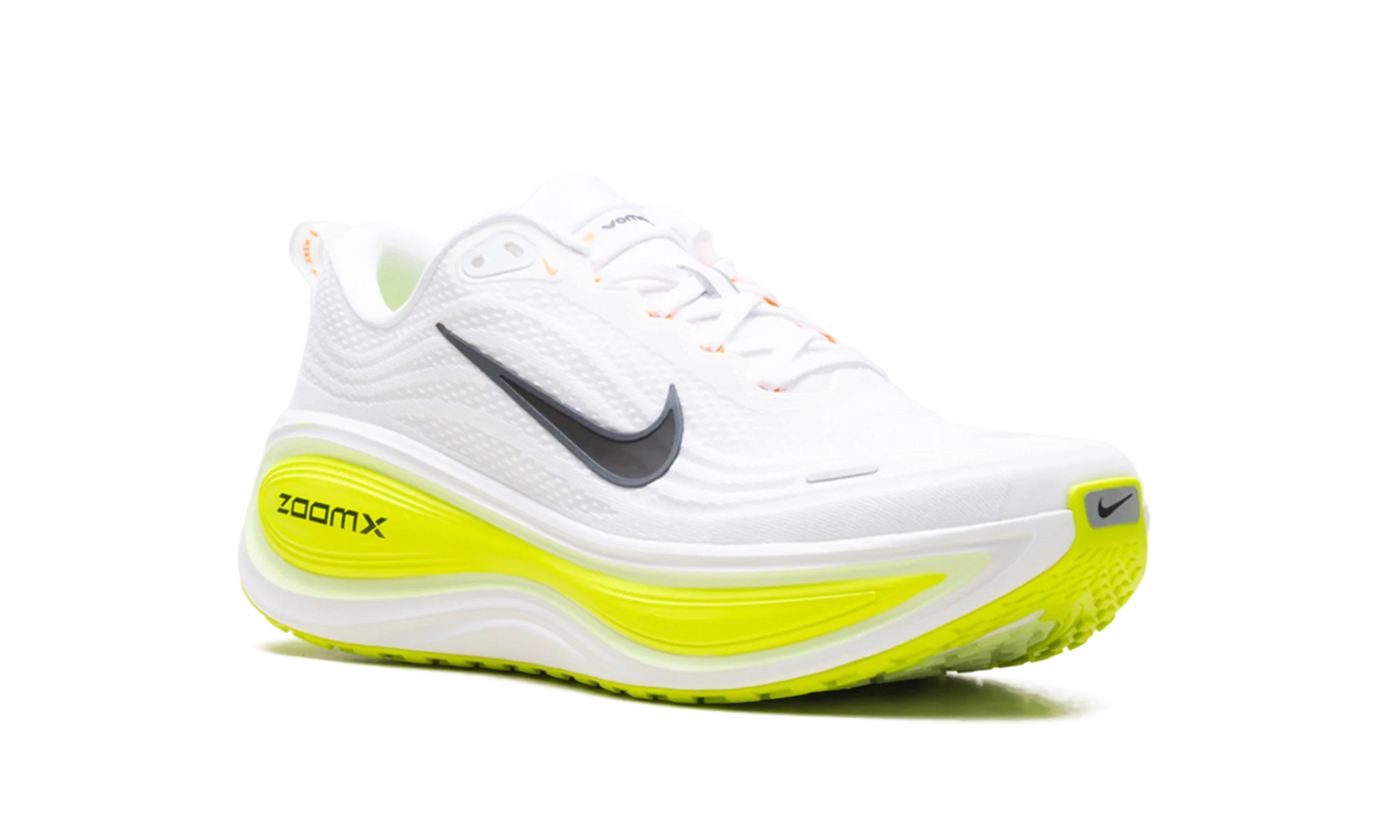 Vomero Plus "White Barely Volt Black" HV8150 120