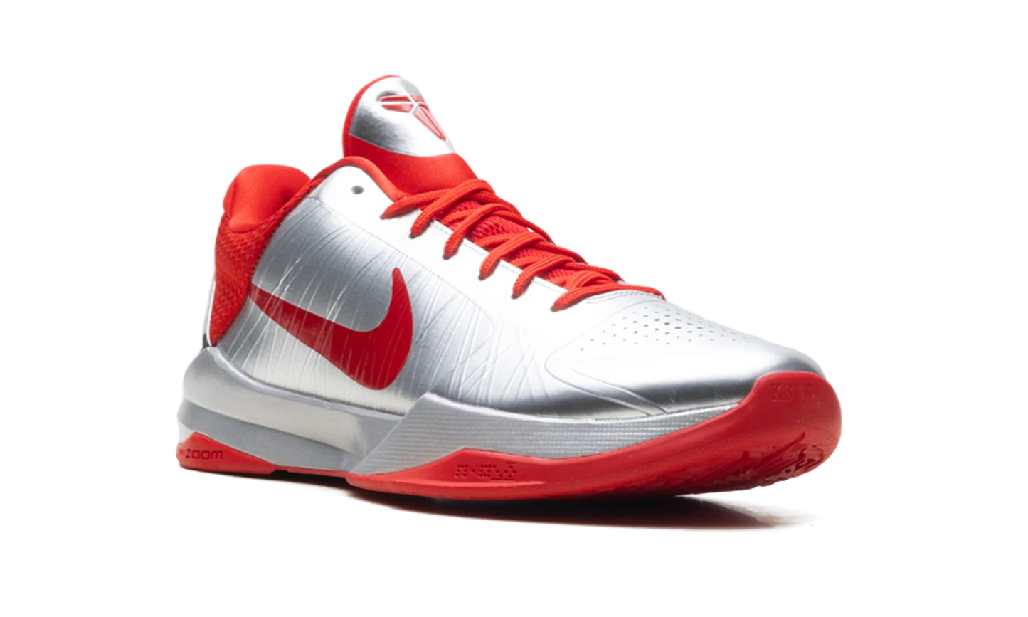 Zoom Kobe 5 "Caitlin Clark - Rookie of the Year" IV2712 001