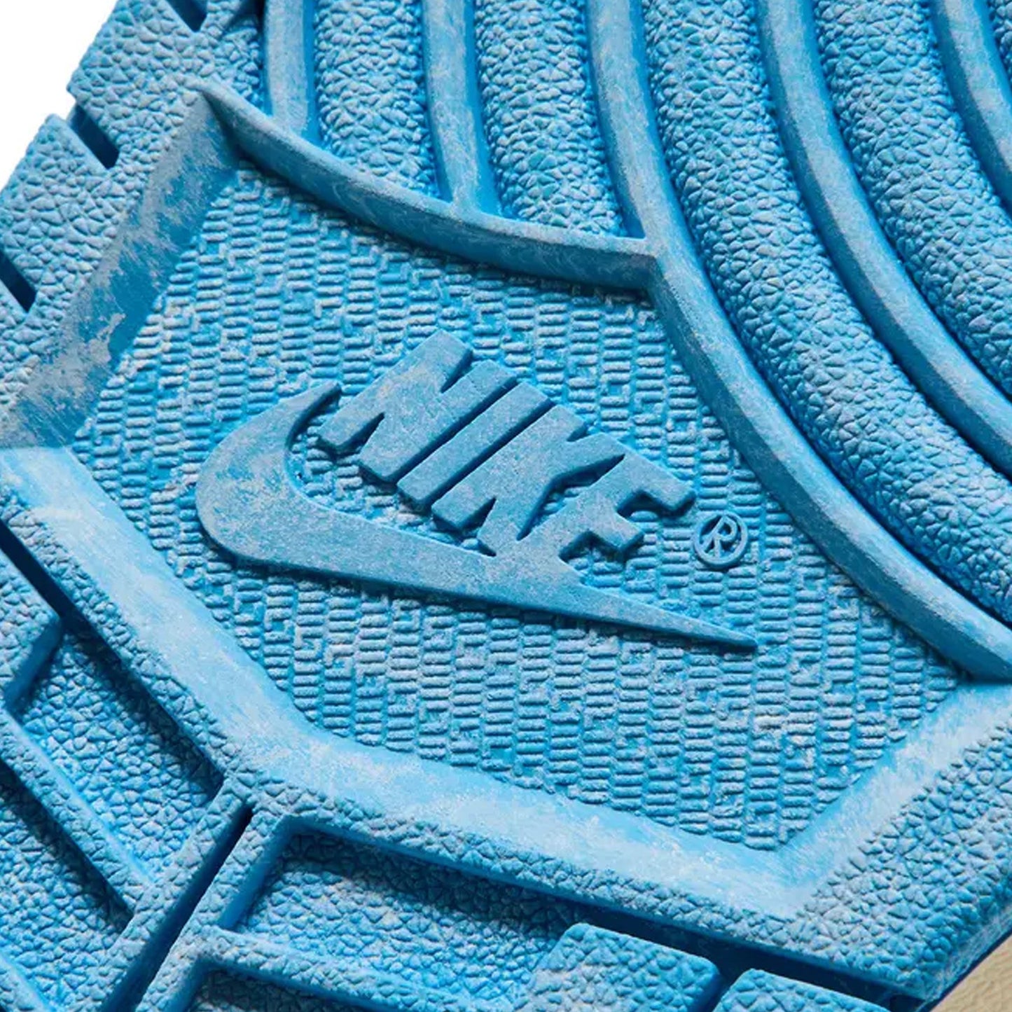 1 Retro High OG 'UNC Reimagined' (2025)