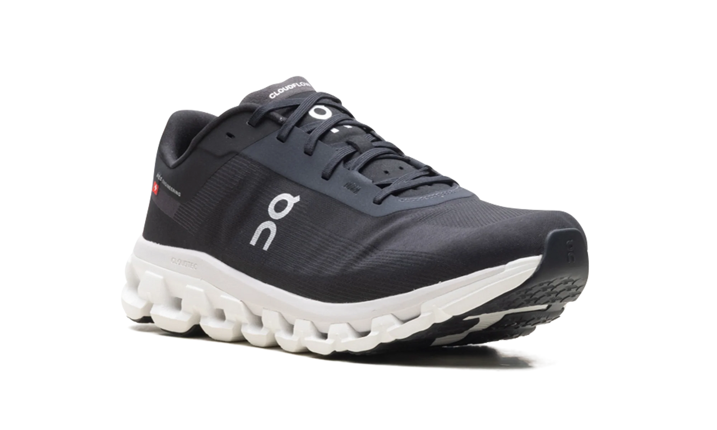 Cloudflow 4 "Black White" 3MD30100299
