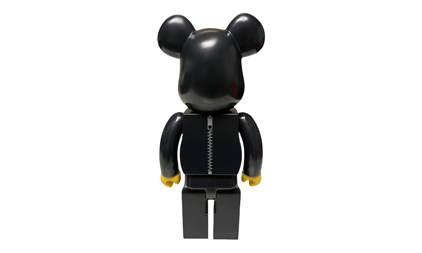 D-Mo 400% "Black" MEDI3052