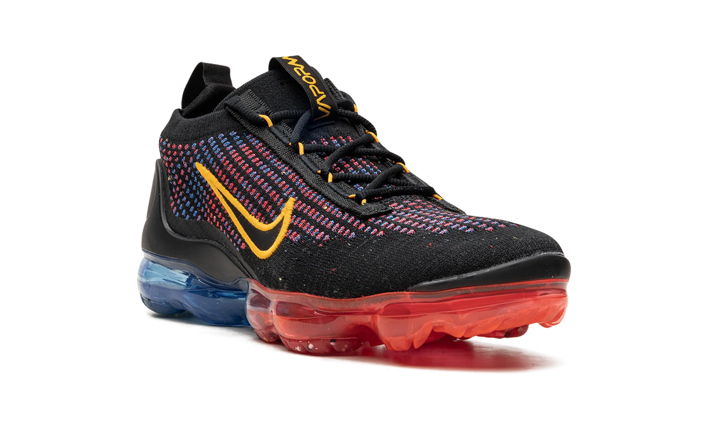 Vapormax 2021 FN NN "Black Photo Blue Crimson Gold" DV2198 001