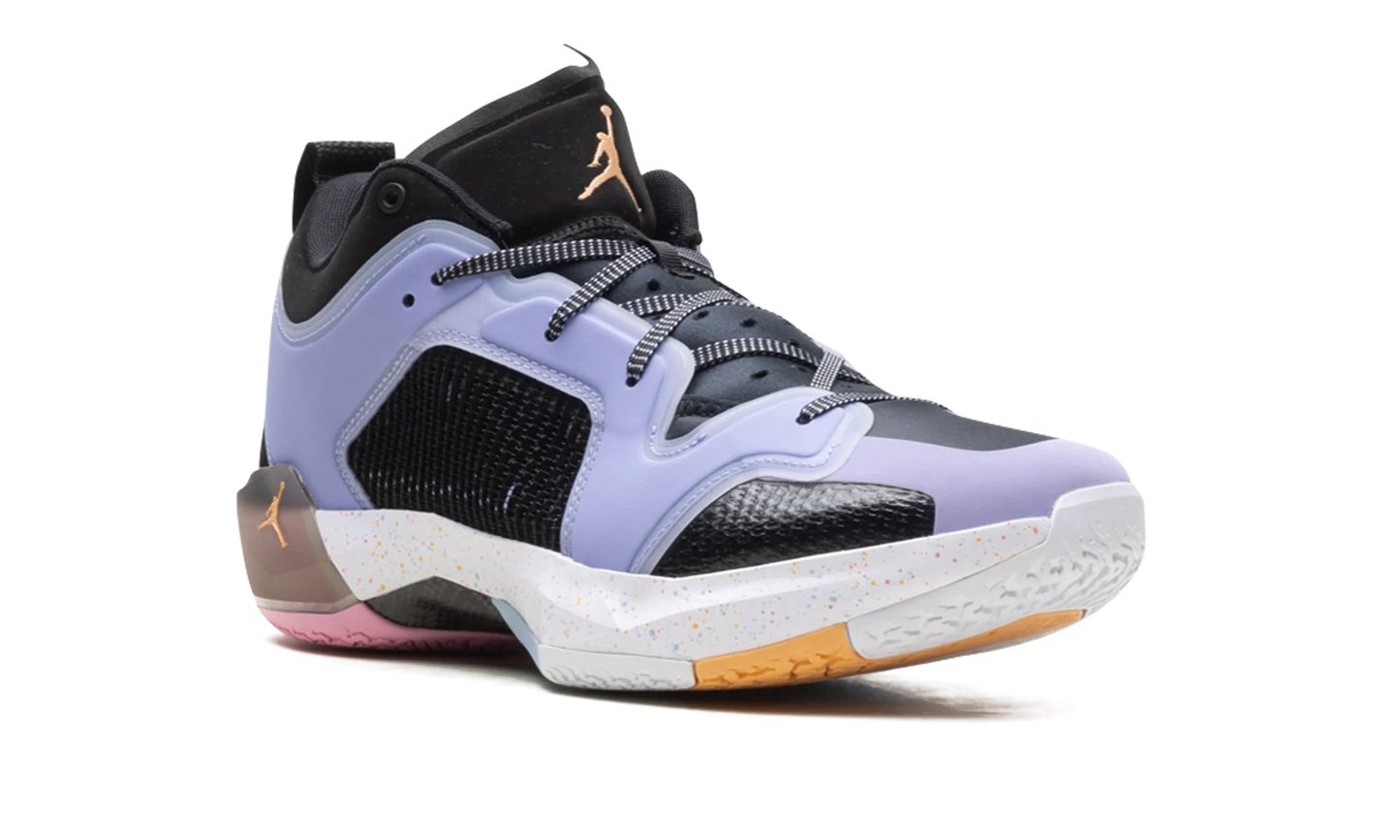 Air Jordan 37 Low "Dongdan" FD8701 001