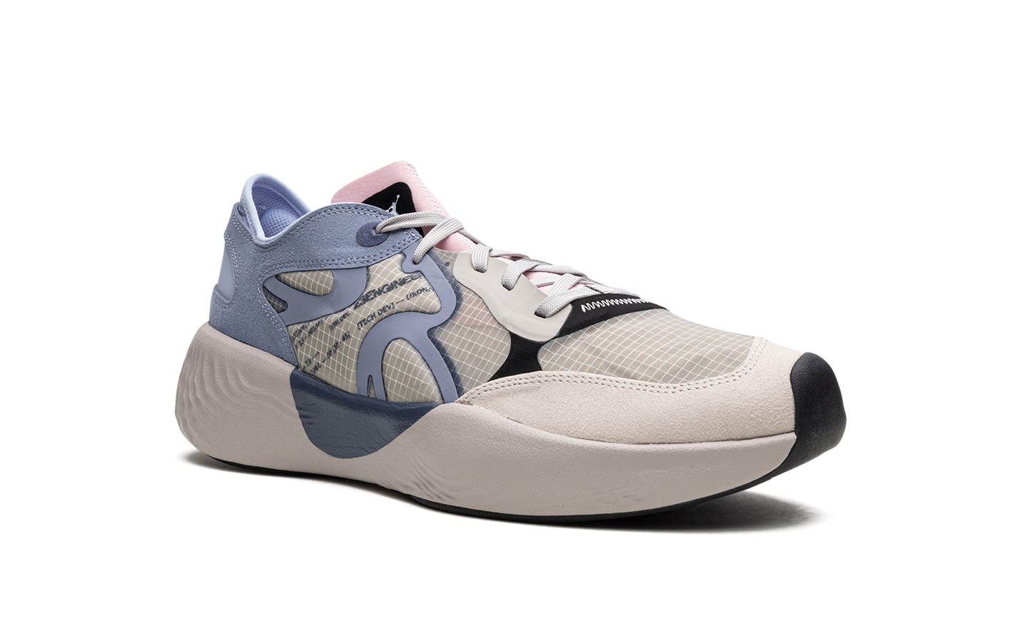 Delta 3 Low "Cobalt Bliss" DR5280 014