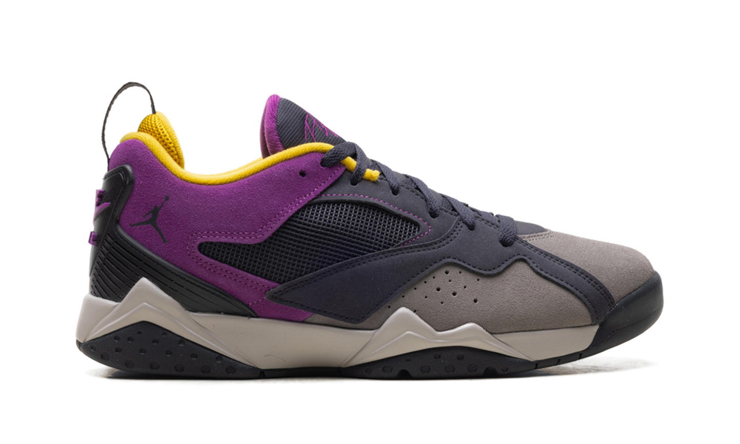 MVP 92 "Oil Grey / Viotech" HQ3950 005