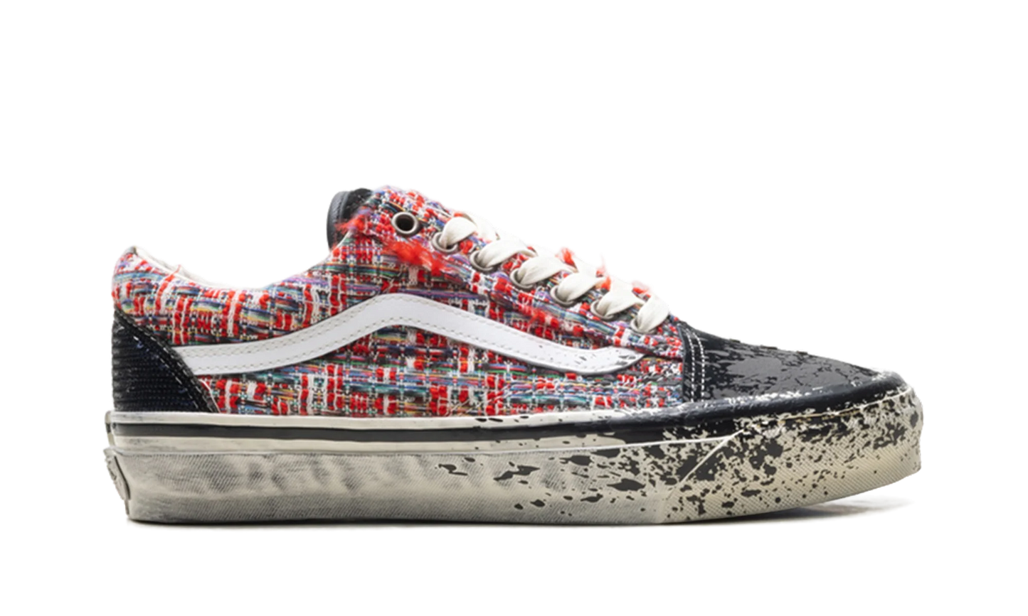 Premium Old Skool "Charms Red Black" VN000D9VBOS