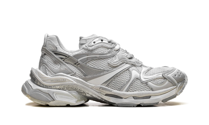 Runner Sneaker "Worn-Out - White Silver" 779066 W3RXP 9110
