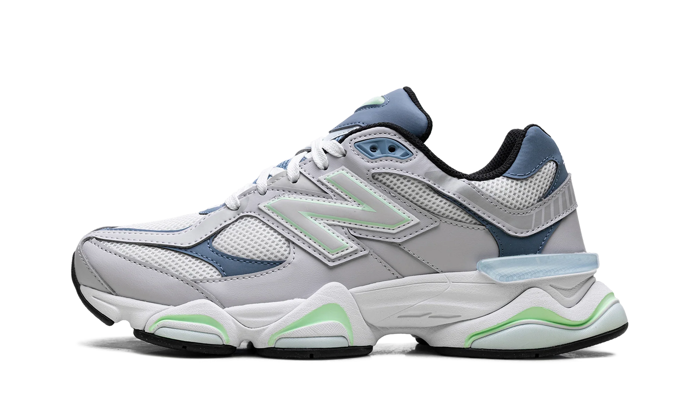 9060 "Pearl Grey Shoreline Blue" U9060BLD
