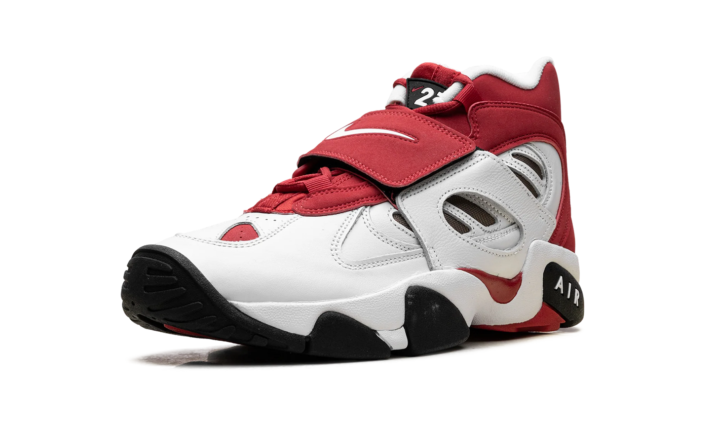 Air Diamond Turf II "Prime Red" II7080 600