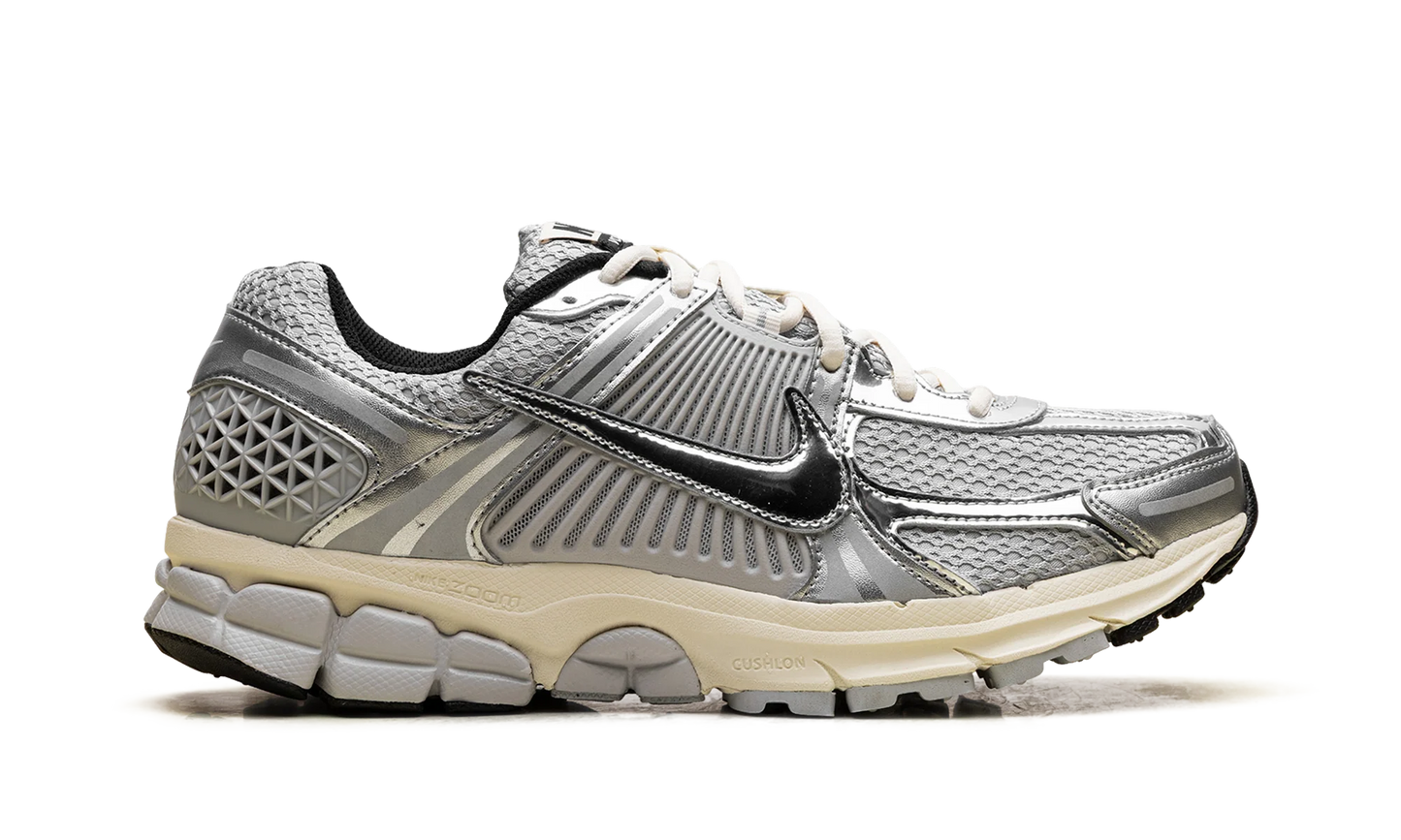 Zoom Vomero 5 "Grey Fog Chrome" IM3486 002