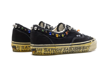 OTW Era 95 "Satoshi Nakamoto Lucky Charm" VN000EFEBLA
