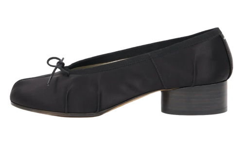 Tabi Satin Ballerina WMNS "Black" S58WZ0156P7551T8013