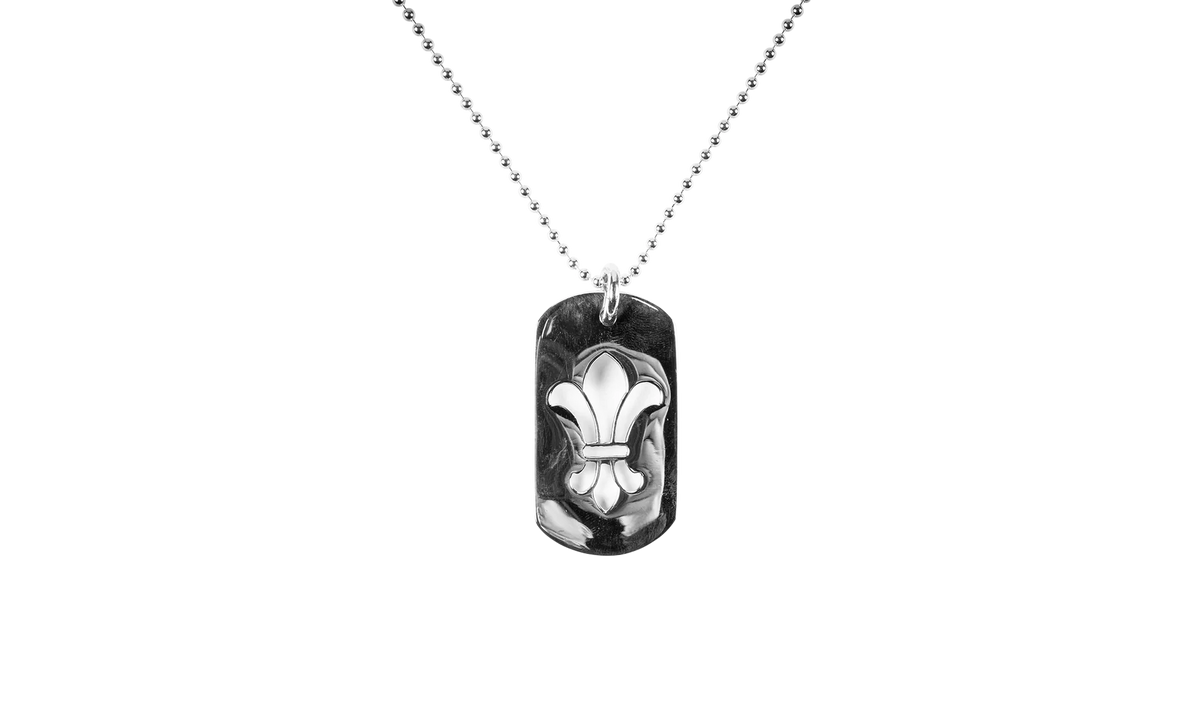 Fleur Dog Tag Pendant "Silver" CHRM0962