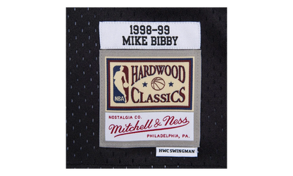 NBA Mike Bibby Reload Swingman Jersey "1998 Vancouver Grizzlies - Black" SMJYCP19289 VGRBLCK98MBI