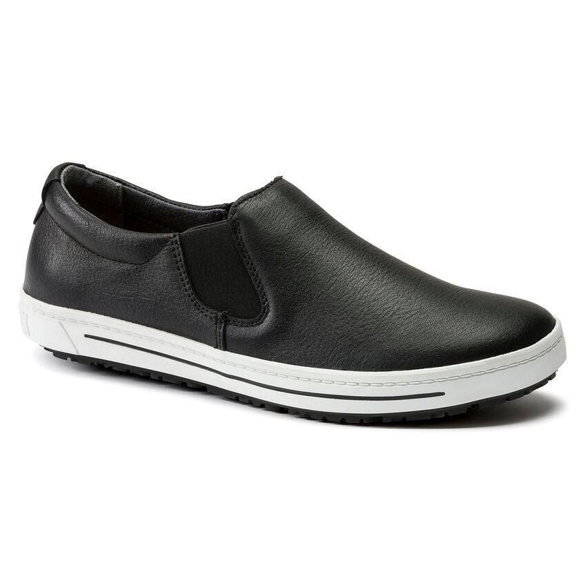 QO 400 Leather Slip On Shoe in Black