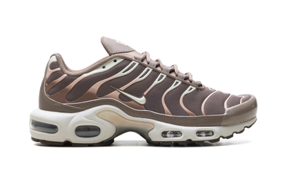 Air Max Plus "Mink Brown" DZ3671 200