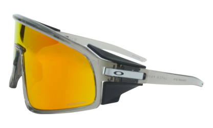 Latch Panel Sunglasses "Grey Ink / PRIZM Ruby" OO9404 04
