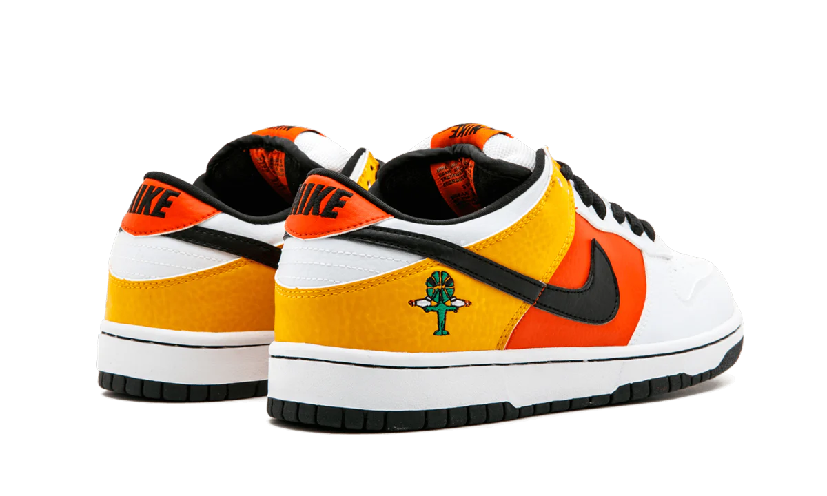 Dunk Low Pro SB "Raygun "Home"" 304292 802