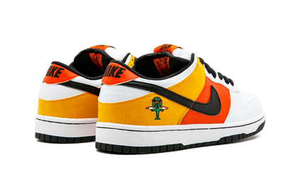 Dunk Low Pro SB "Raygun "Home"" 304292 802