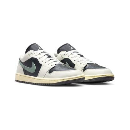 1 Low 'Jade Smoke' Women's (2024)