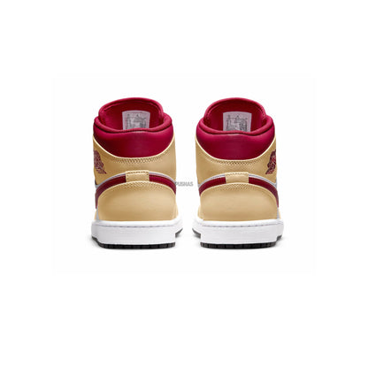1 Mid 'Beige White Red' (2022)