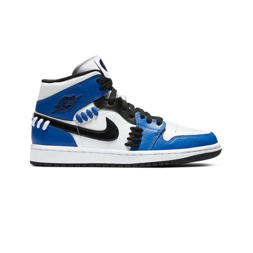 1 Mid W 'Sisterhood'