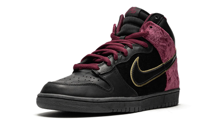 Dunk High Premium SB "Bloody Sunday" 313171 005
