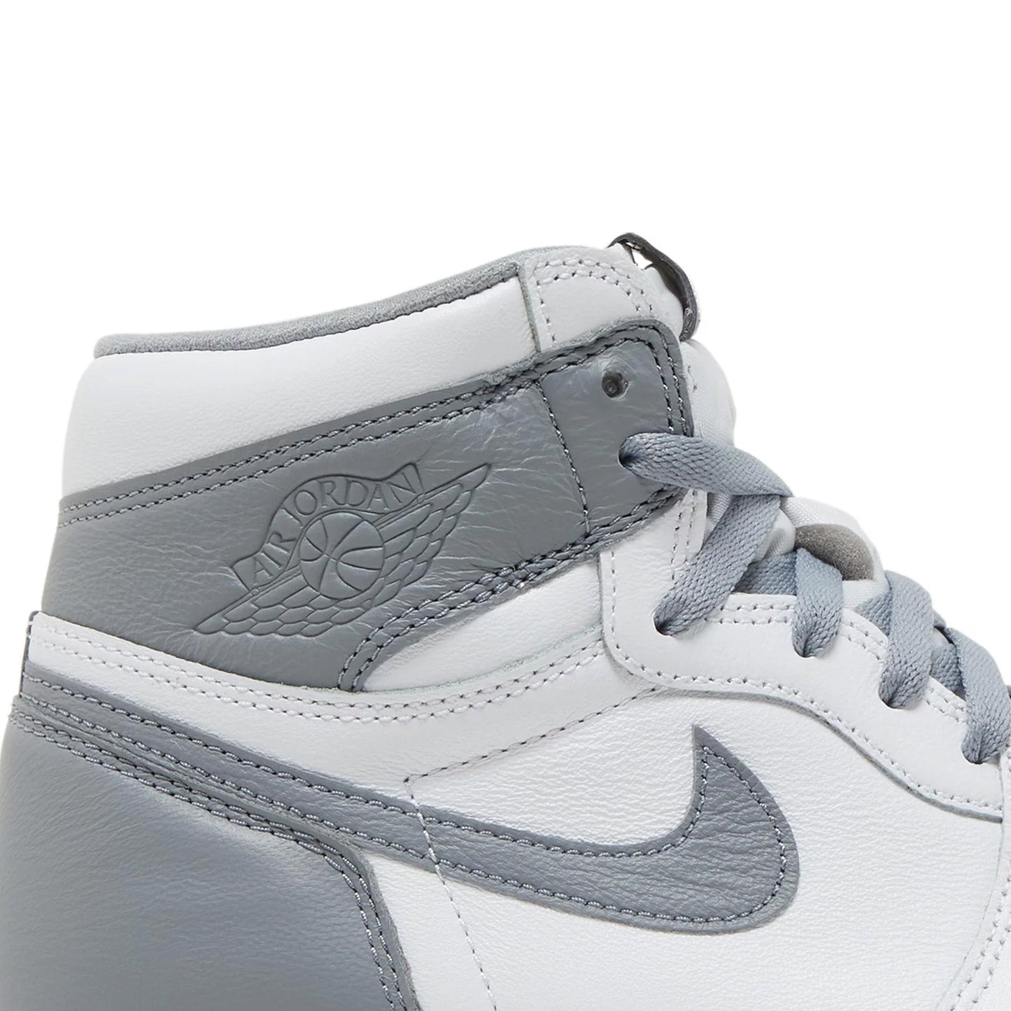 1 Retro High OG 'Stealth' (2022)