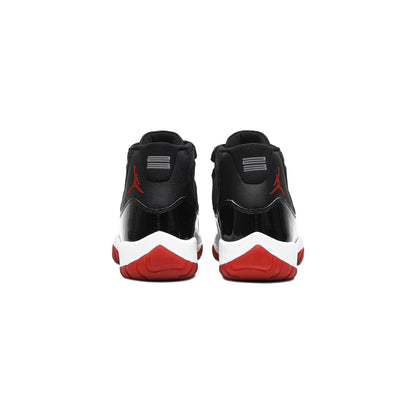 11 Retro 'Playoffs Bred' (2019)