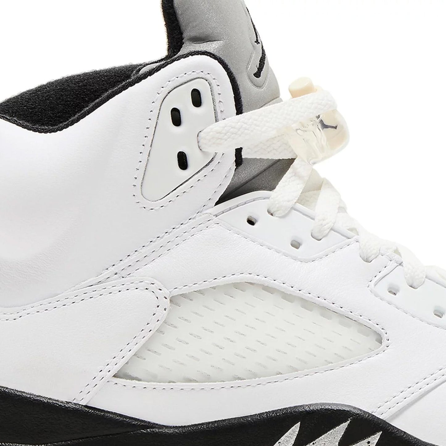 5 Retro 'Reverse Metallic' (2024)