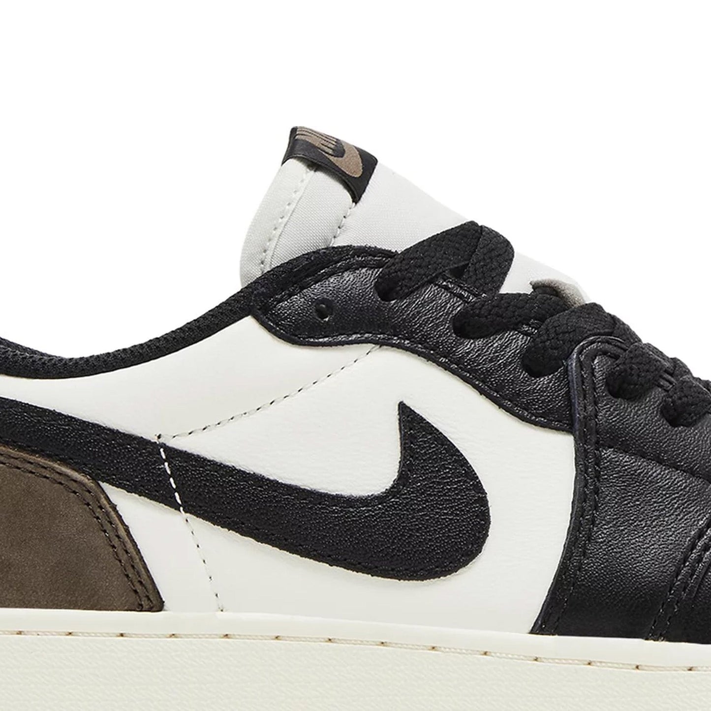 1 Retro Low OG 'Mocha' GS (2024)