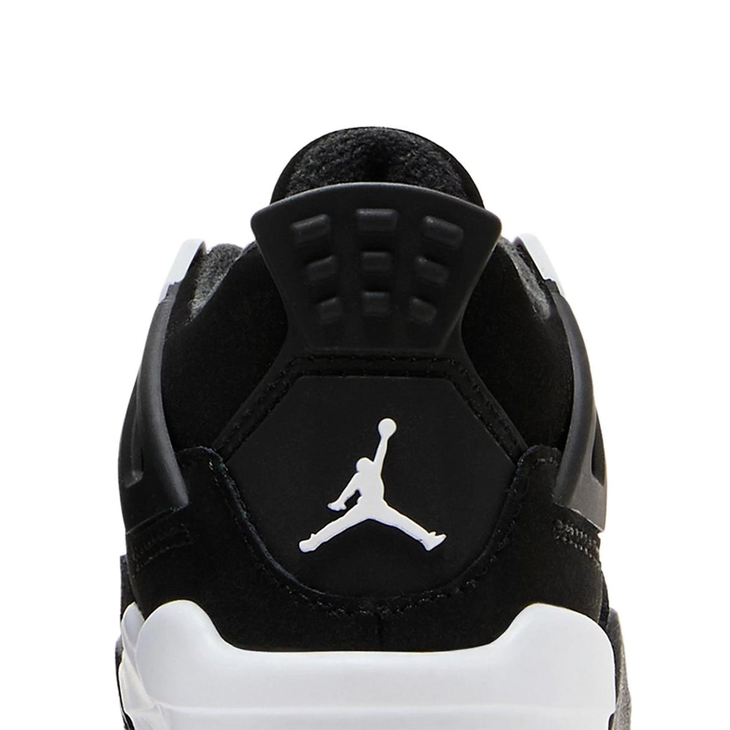 4 Retro 'White Thunder' TD (2024)
