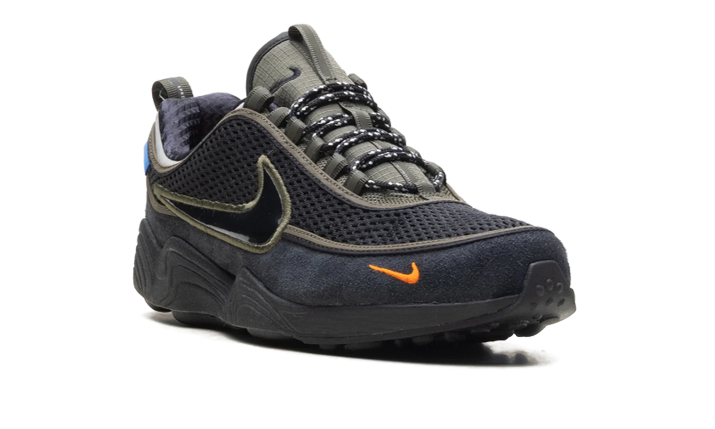 Air Zoom Spiridon "Undefeated Cargo Khaki" HV4847 300