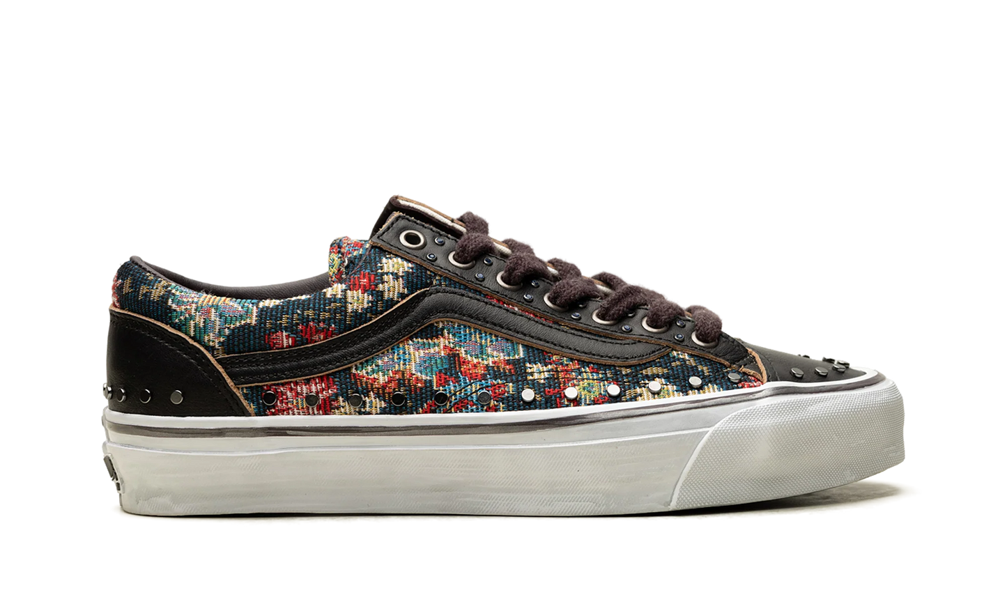 OTW Old Skool 36 Vibram "Floral Rivets Black" VN000D2GBLA