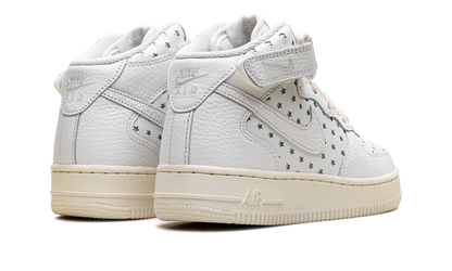 AIR FORCE 1 MID WMNS"CUT OUT STARS" DV3451 100