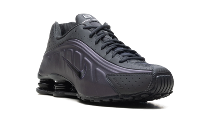 Shox R4 "Cave Purple Black" HQ1988 500