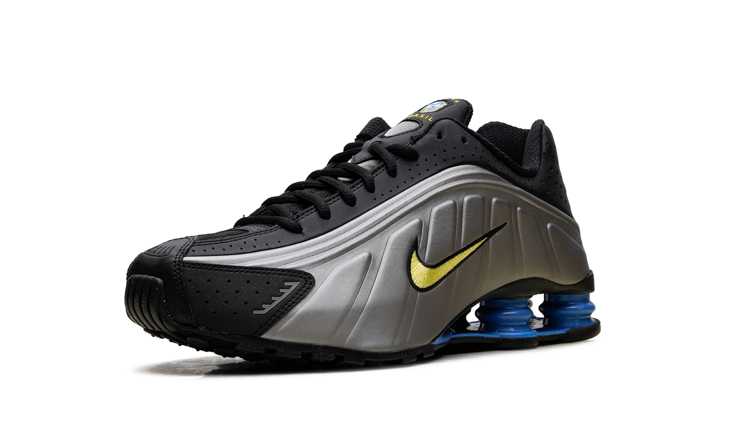 Shox R4 "Brazil" IO8134 001