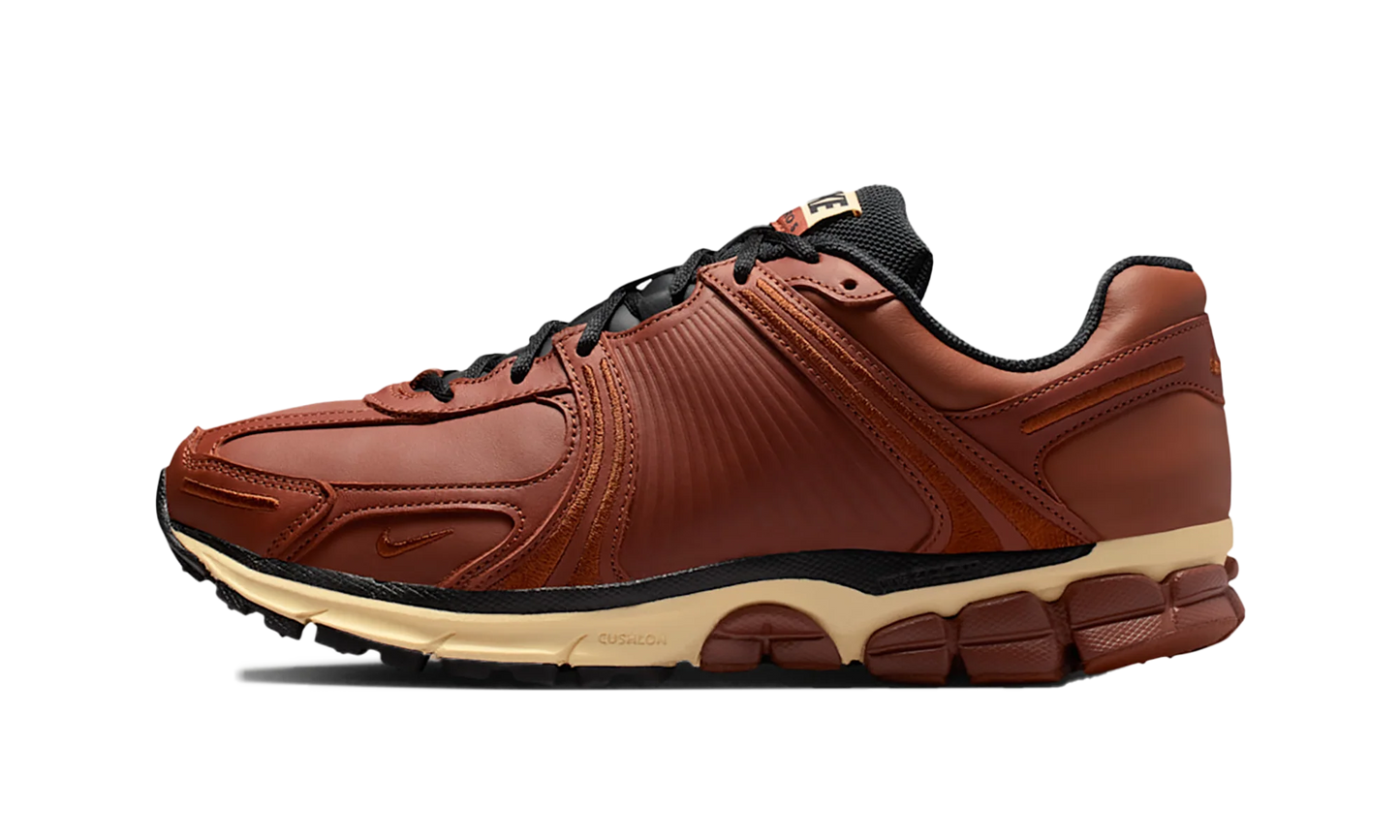 Zoom Vomero 5 "Swooshless" IO4555 200