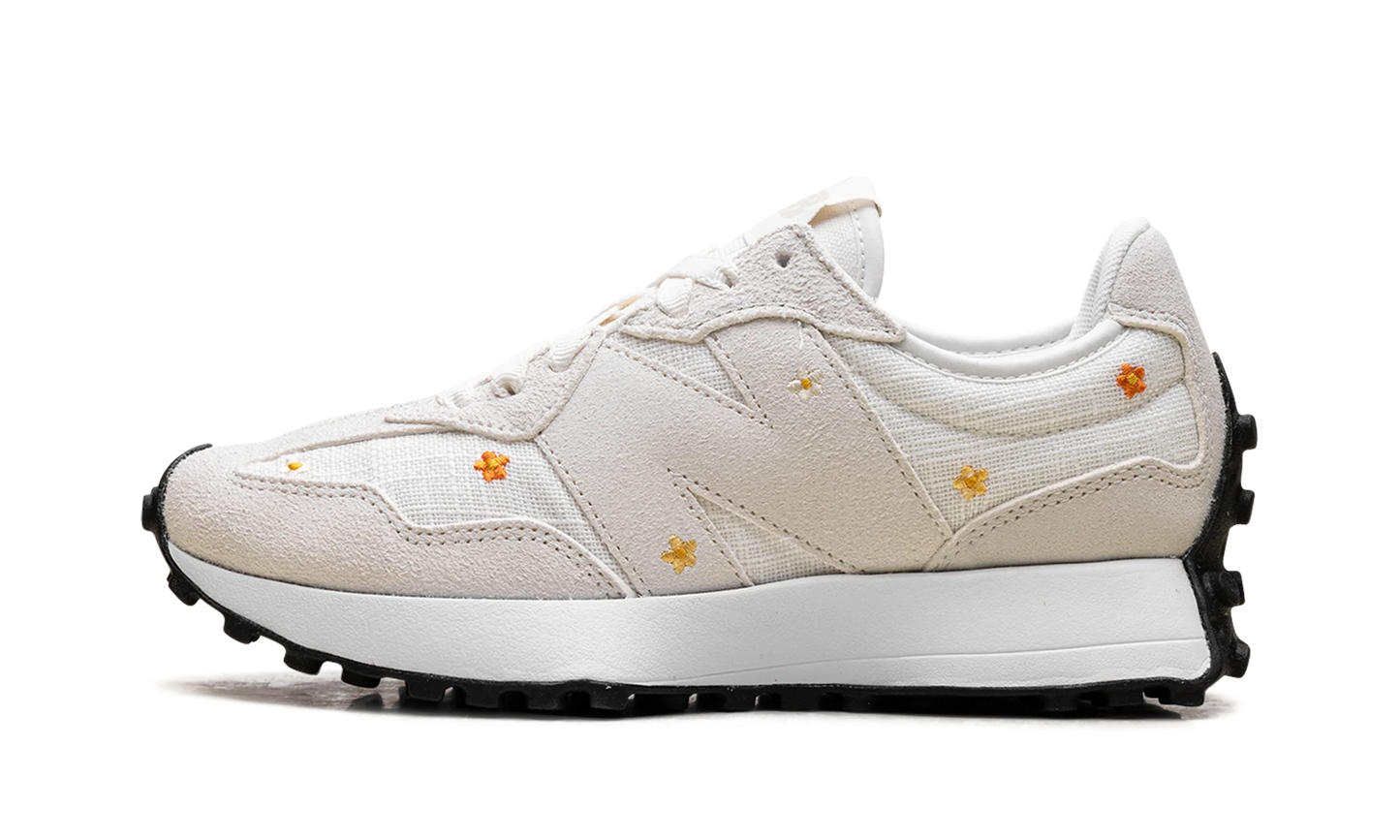 327 WMNS "Sea Salt Floral Embroidery" WS327DCA