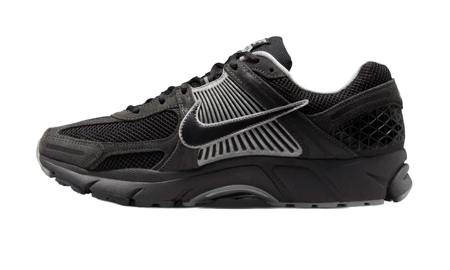 Zoom Vomero 5 "Anthracite Flat Silver" HF1553 006