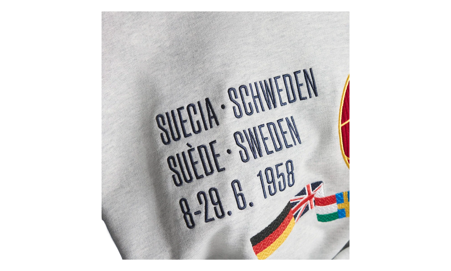 World Cup Crew Sweatshirt WMNS "Sweden" KD7771