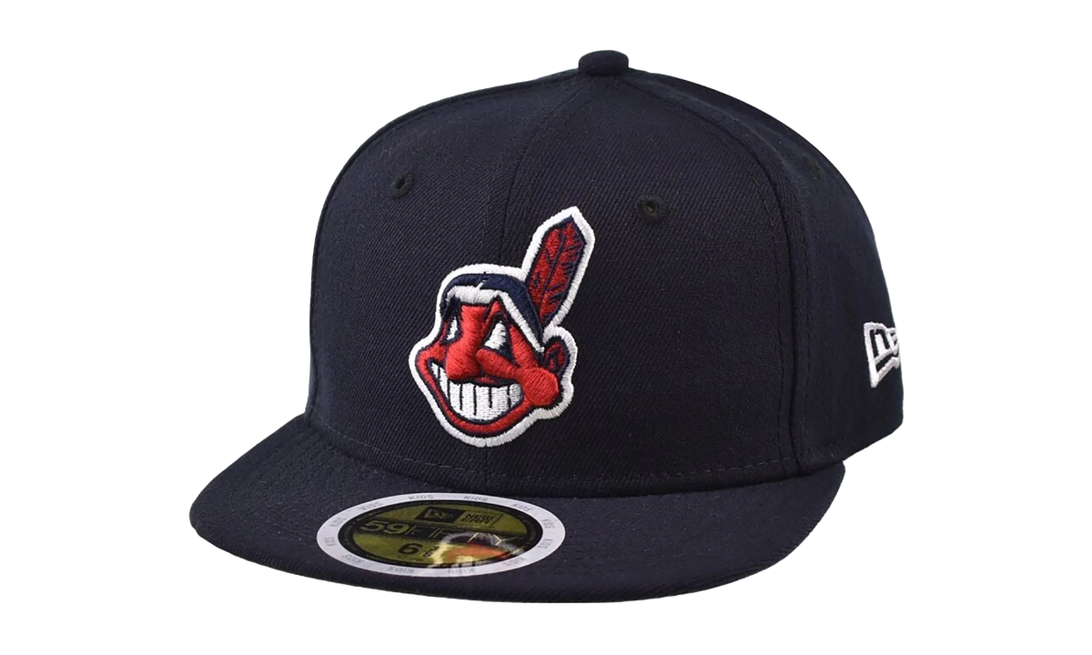 59FIFTY Cleveland Indians Chief Wahoo Fitted Hat "Navy" 70360246