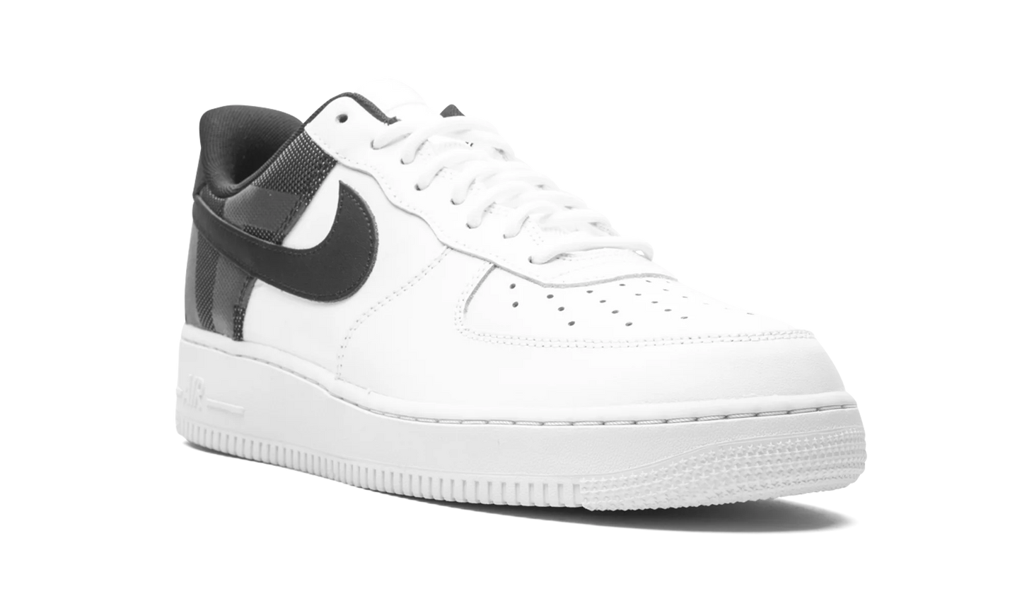 Air Force 1 '07 LV8 "Big Logo" AV8363 100